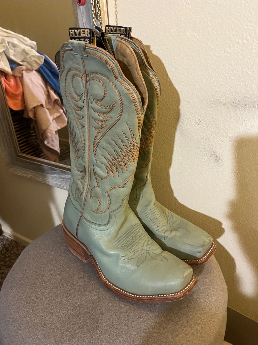 HYER AUTHENTIC Women's Robin Egg Western Heeled Boots